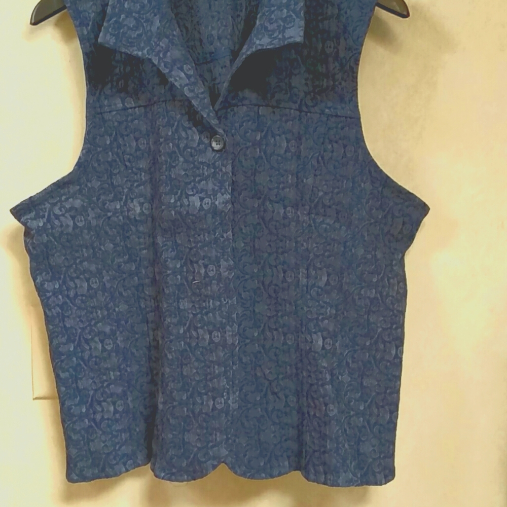 Women's brocade vest